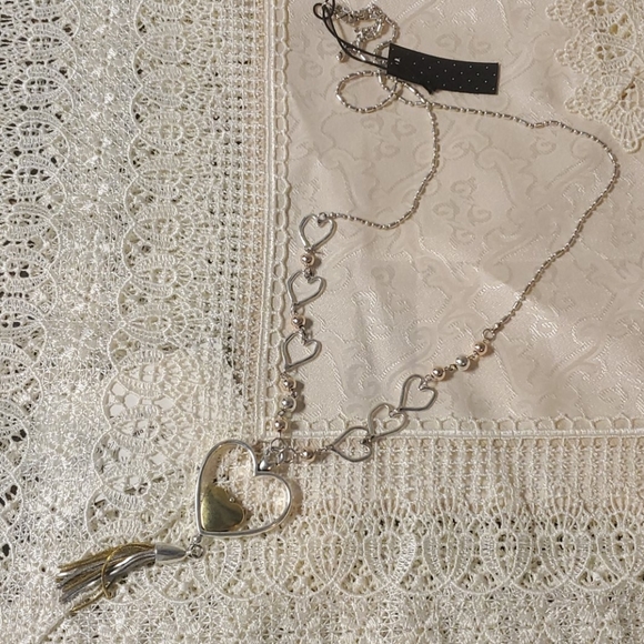 Heart Long Necklace - Picture 2 of 3